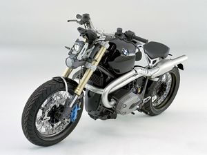 BMW-Lo-Rider-Review.jpg